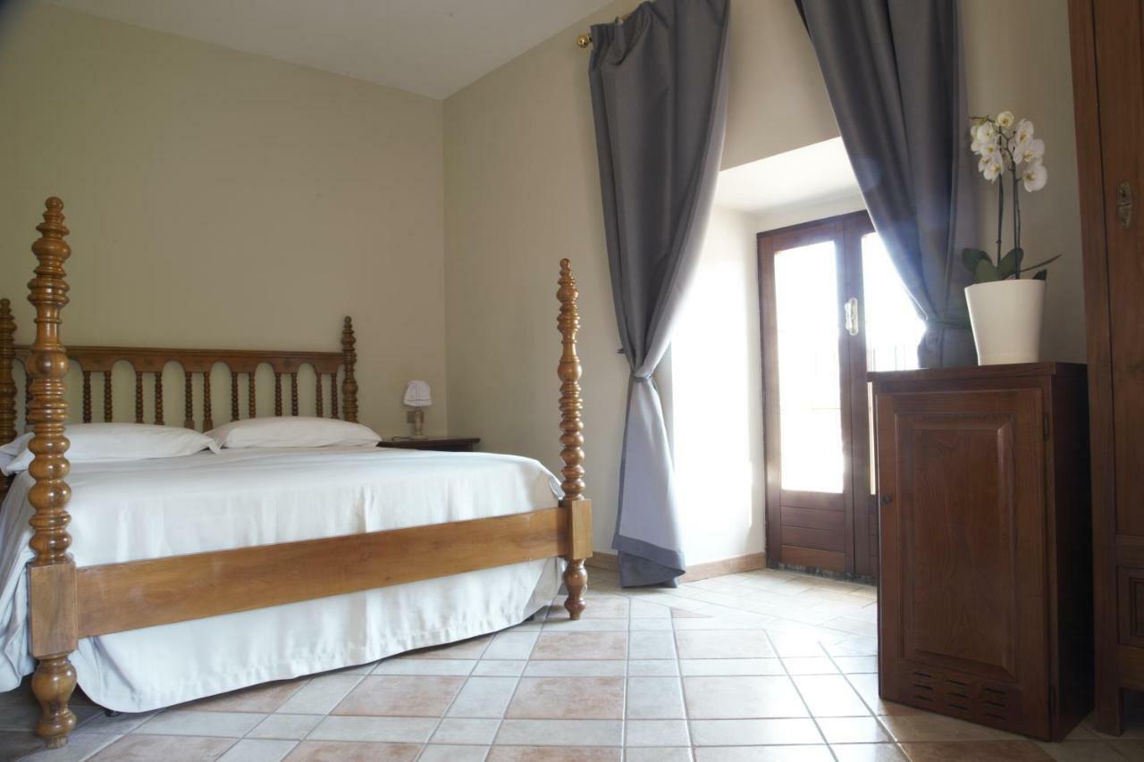 Country House della Posta Bed and Breakfast Maiolati Spontini Esterno foto