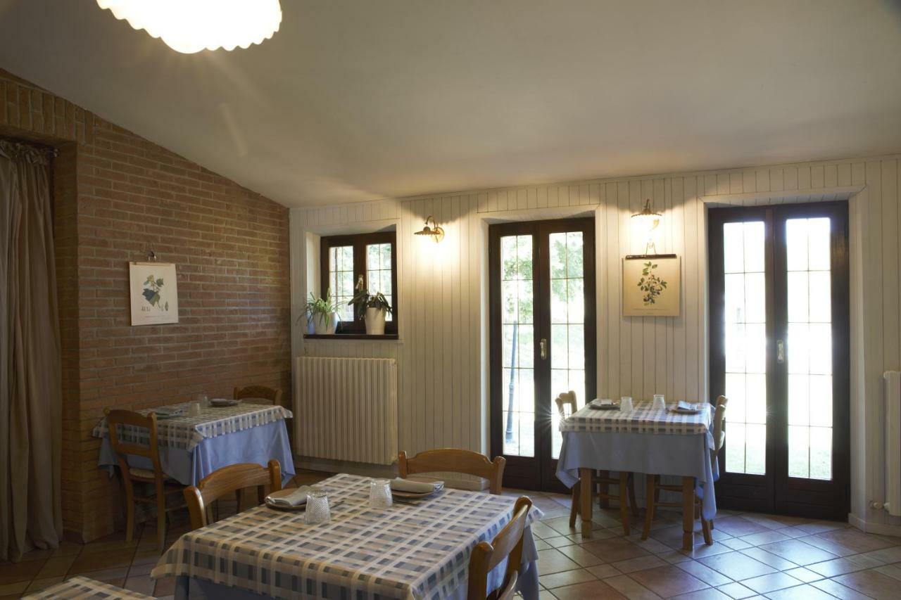 Country House della Posta Bed and Breakfast Maiolati Spontini Esterno foto